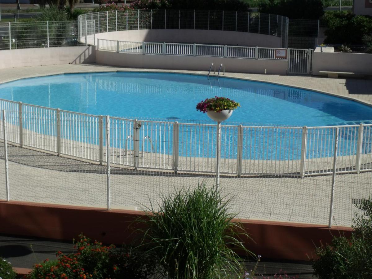 Appartement T2, 7 Jours Minimum, Climatise, 3 Etoiles, 40M2 ,Parking Prive, Mer 300M, Wifi, Piscines, Tres Propre, Ascenseurs, En Etage ル・グロー・デュ・ロワ エクステリア 写真